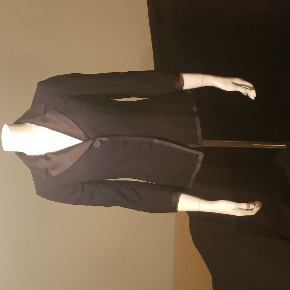 Dana Buchman Lace with Satin Trim Jacket.